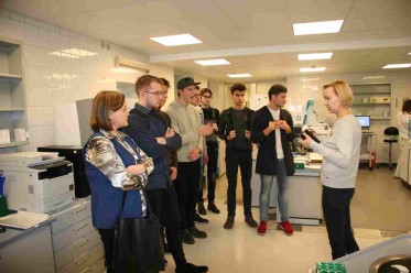 Biomechanikos studentų vizitas laboratorijoje